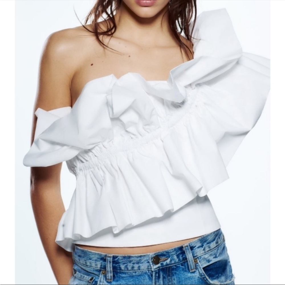 Zara White Poplin Top With Ruffles - Picture 11 of 11
